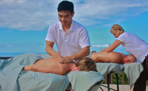 couple gets massage